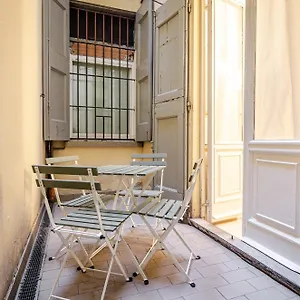 https://margherita-suite.emilia-romagnahotels.net