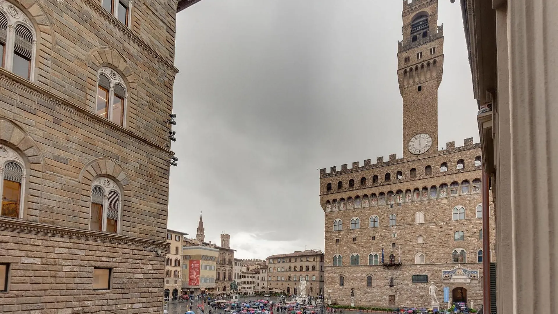 Apartment Suite Piazza Signoria Florence Italy